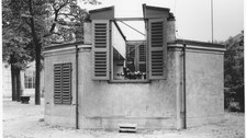 Meridianhaus im Zwinger um 1961