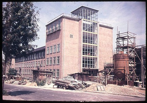 Barkhausenbau Bau Antennenturm um 1958