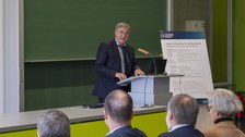 Staatssekretär Prof. Thomas Popp bei seinem Grußwort