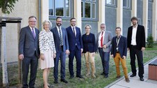 Prof. Dr. Erhard Rahm, Prof. Dr. Eva Inés Obergfell, Sebastian Gemkow, Dr. Christoph March, Prof. Dr. Ursula M. Staudinger, Prof. Dr. Wolfgang E. Nagel, Dr. René Jäkel and Dr. Eric Peukert (fLTR). 