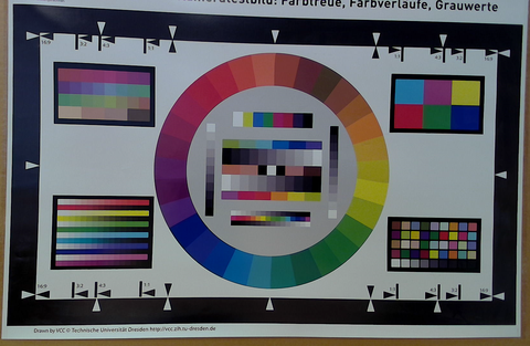 Komplett beleuchtet, 3 Vorhänge, Farbe