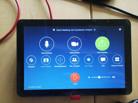 Zoom Benutzeroberfläche auf dem Logitech Tap IP