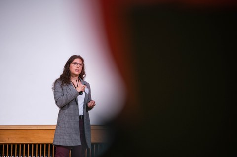 Karolin Küster präsentiert ihren Pitch.