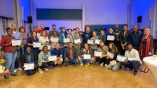 Gruppenbild mit 30 Personen