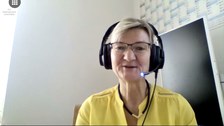 Das Bild ist ein Screenshot von der Videokonferenz. Abbgebildet ist Frau Peggy Germer, Projektleiterin BQL Grundschulbereich